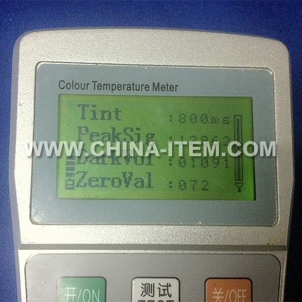 Digital Pocket Chroma Meter for Measuring Colorimetric Parameters